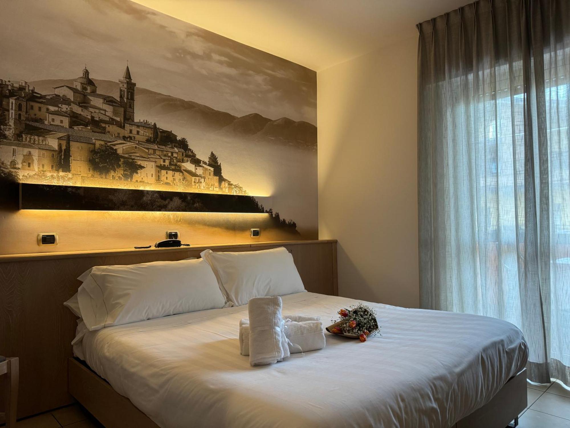 Hotel Cladan Асизи Екстериор снимка